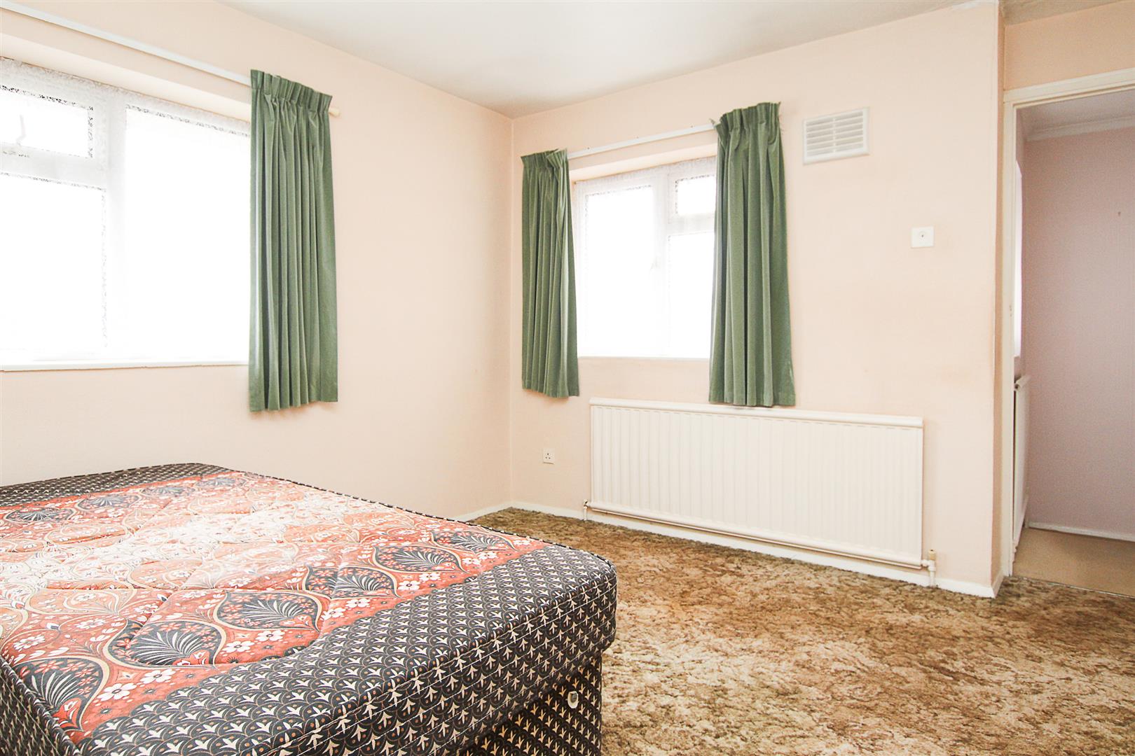 Eastham Crescent, Brentwood Keith Ashton